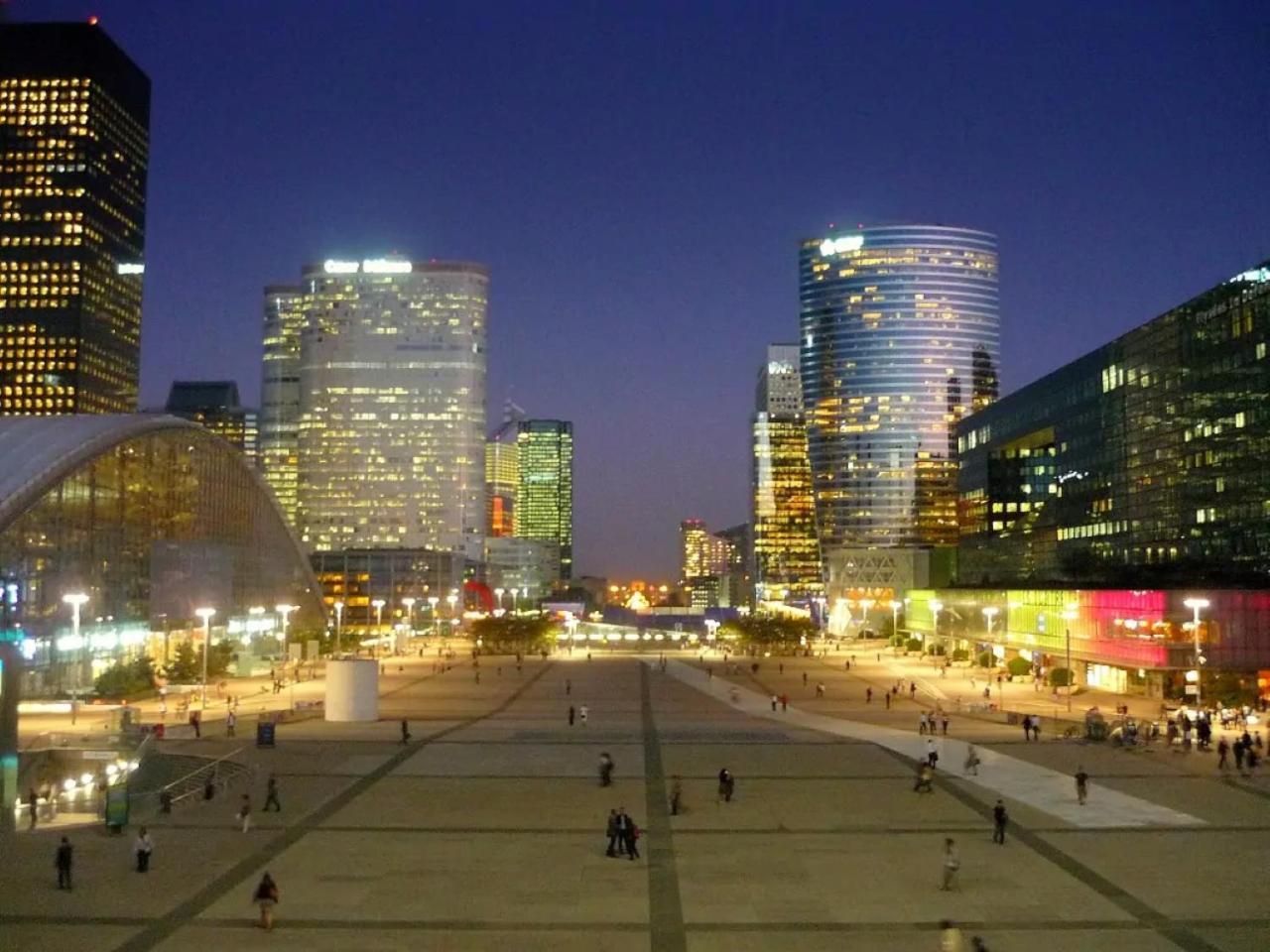 Appartamento A 10 Min De La Defense Et A 20 Min De Paris Suresnes Esterno foto